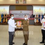 PicsArt_04-28-05.00.25